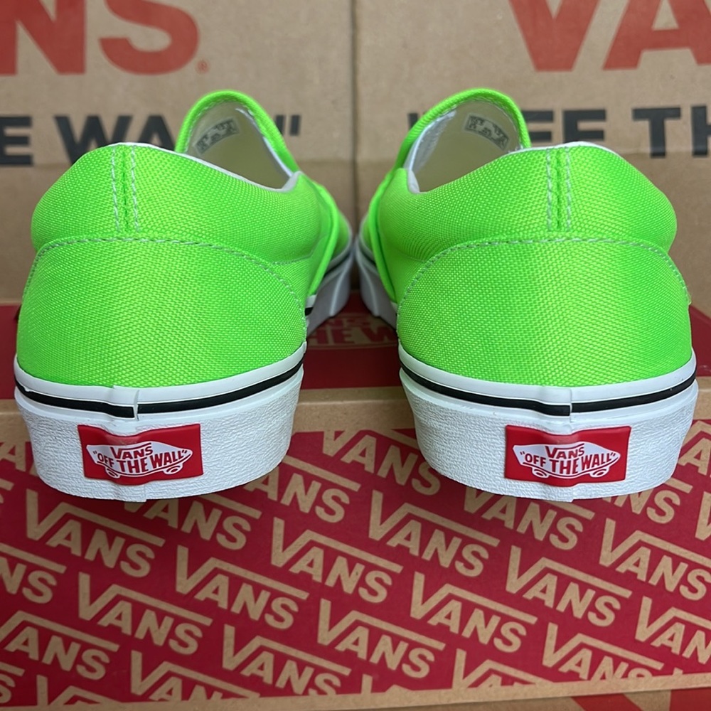 Vans Classic Slip On Neon Green Gecko/True White sneakers WMNS - Picture 14 of 16